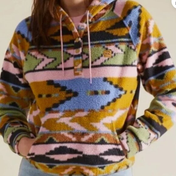 Billabong Tops - Billabong Women's Adventure Division Pattern Pull Over With Hood Size S